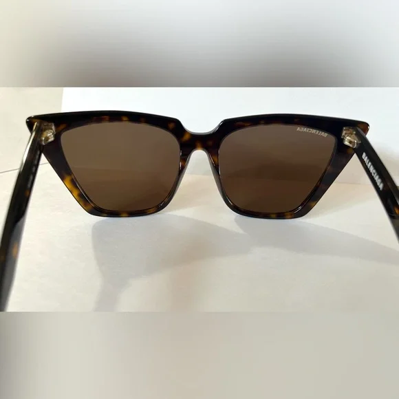 Balenciaga Tortoise Sunglasses - Picture 3 of 10